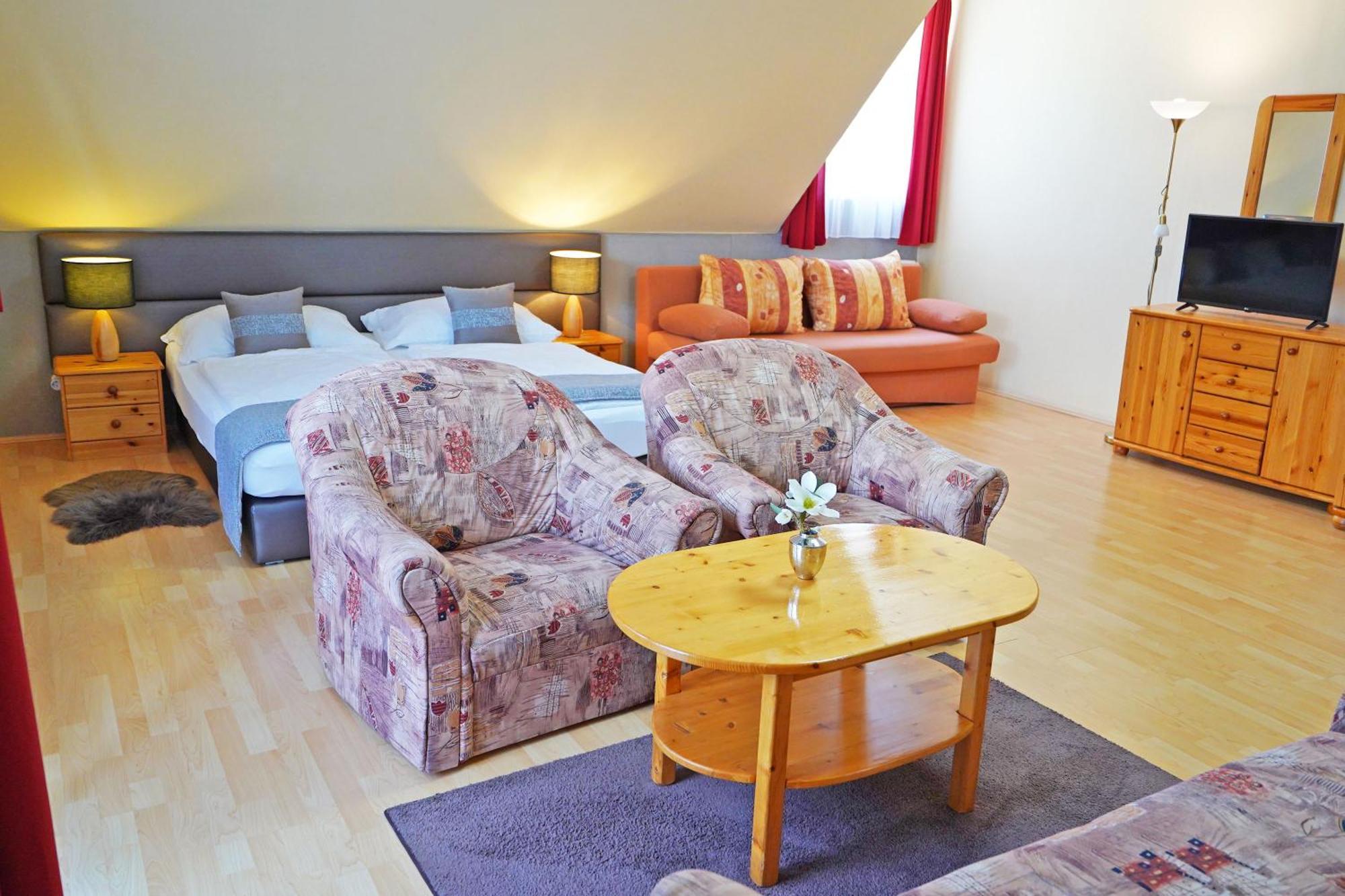Apartman Brigitte Buekfuerdo Exterior photo